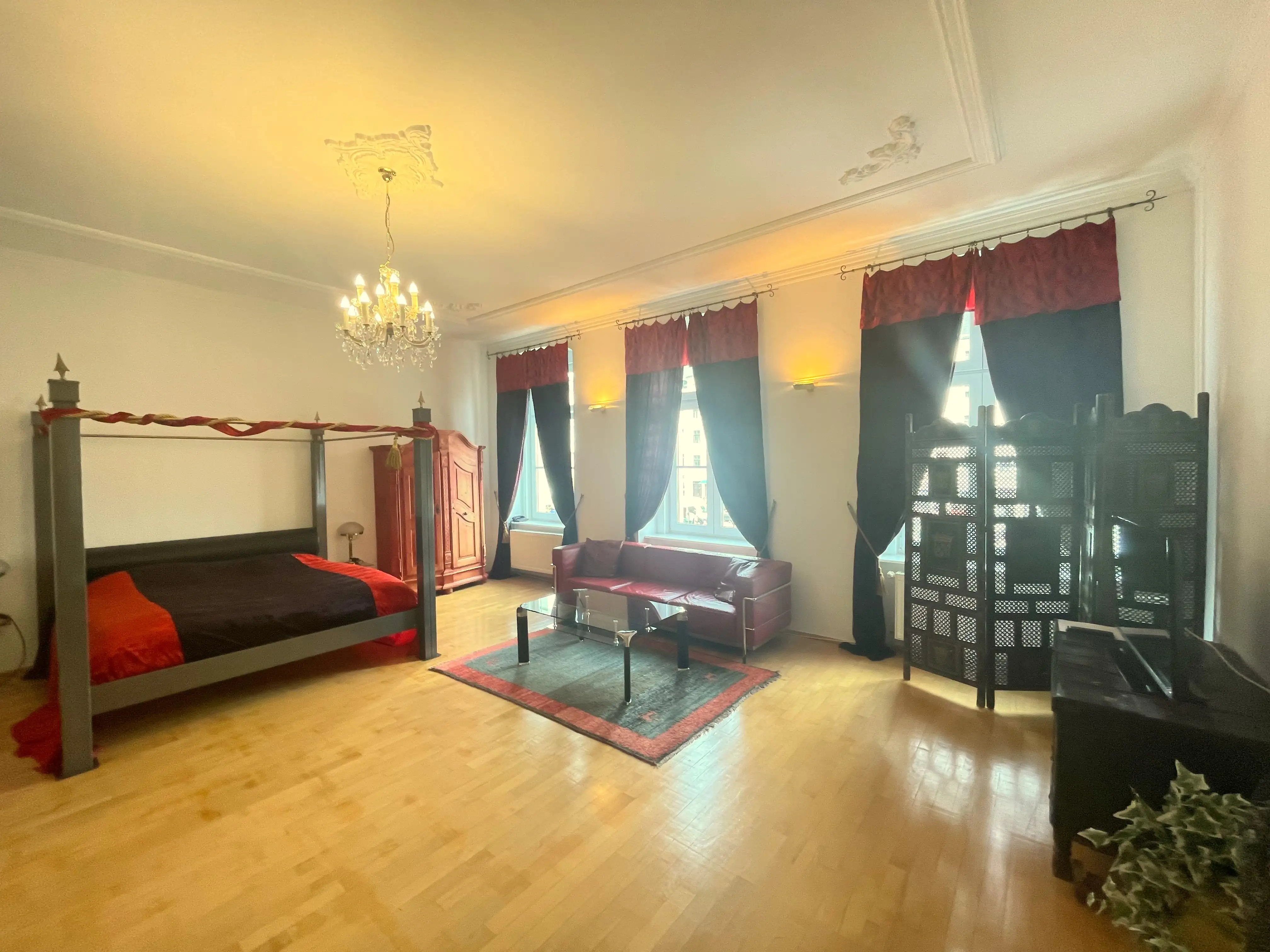 Apartment 15